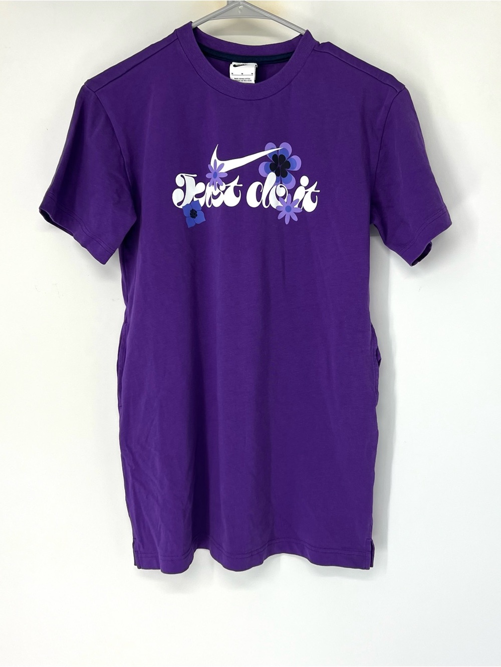 Nike girls pocket t shirt dress medium